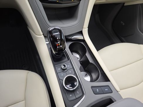 Used 2025 Cadillac XT6 Premium Luxury w/ LPO, Floor Liner Package image 22