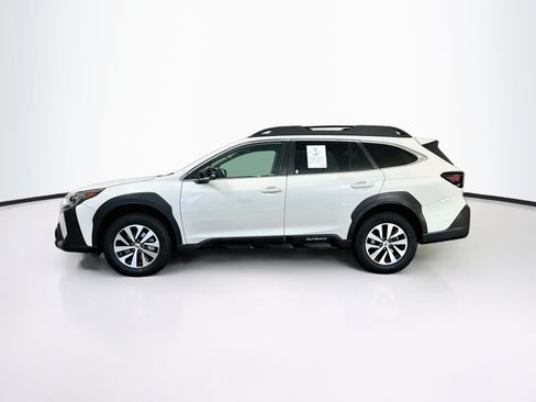 Used 2025 Subaru Outback Premium w/ Popular Package #1A AWD/4WD image 4