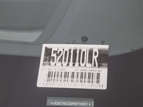 Certified 2023 BMW X6 xDrive40i w/ M Sport Package image 30