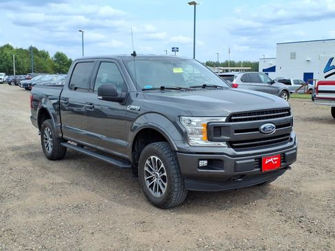 Used 2019 Ford F150 XLT w/ Equipment Group 302A Luxury AWD/4WD image 8
