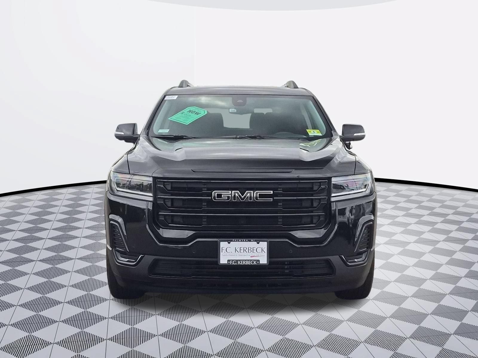 Certified 2021 GMC Acadia SLE w/ Driver Convenience Package FWD image 3
