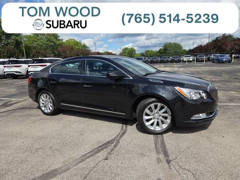 Used 2015 Buick LaCrosse FWD image 1
