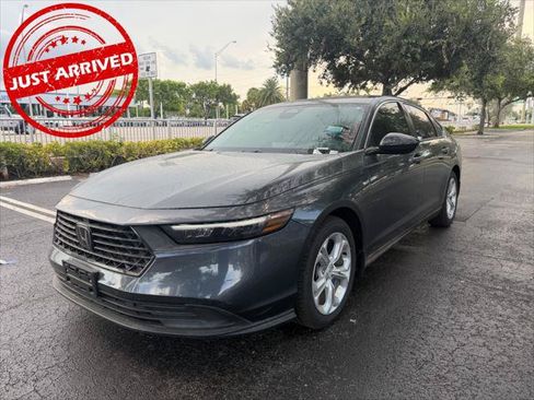 Used 2023 Honda Accord LX image 2