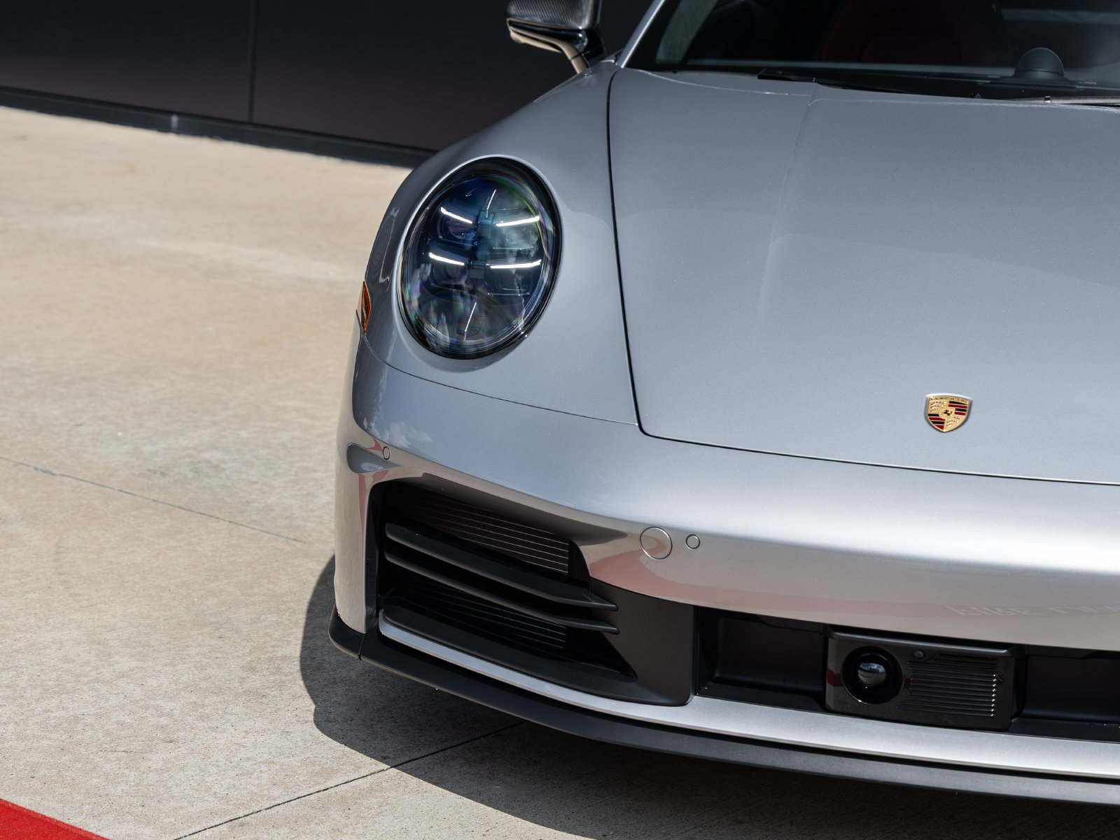 Used 2025 Porsche 911 Carrera RWD image 20