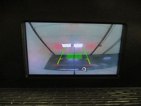 Used 2018 Ford Transit 150 XLT image 20