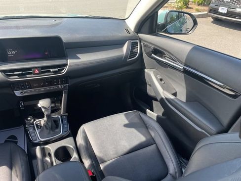 Used 2024 Kia Seltos EX AWD/4WD image 12