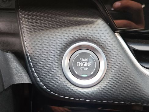 Used 2025 Chevrolet Equinox LT FWD image 31