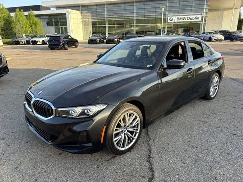Used 2023 BMW 330i xDrive Sedan w/ Premium Package AWD/4WD image 1