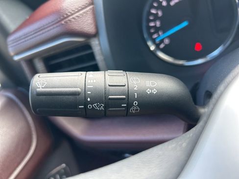 Used 2024 Ford Expedition Max Limited image 29