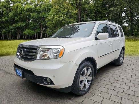 Used 2013 Honda Pilot Touring image 3
