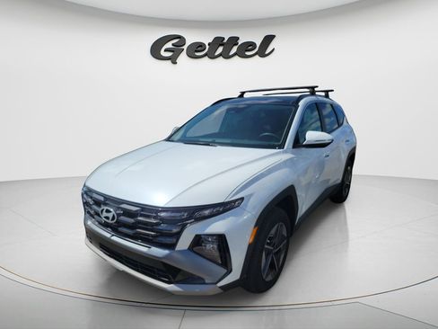 Used 2025 Hyundai Tucson SEL image 2