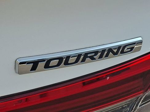 Certified 2024 Honda Civic Touring image 30