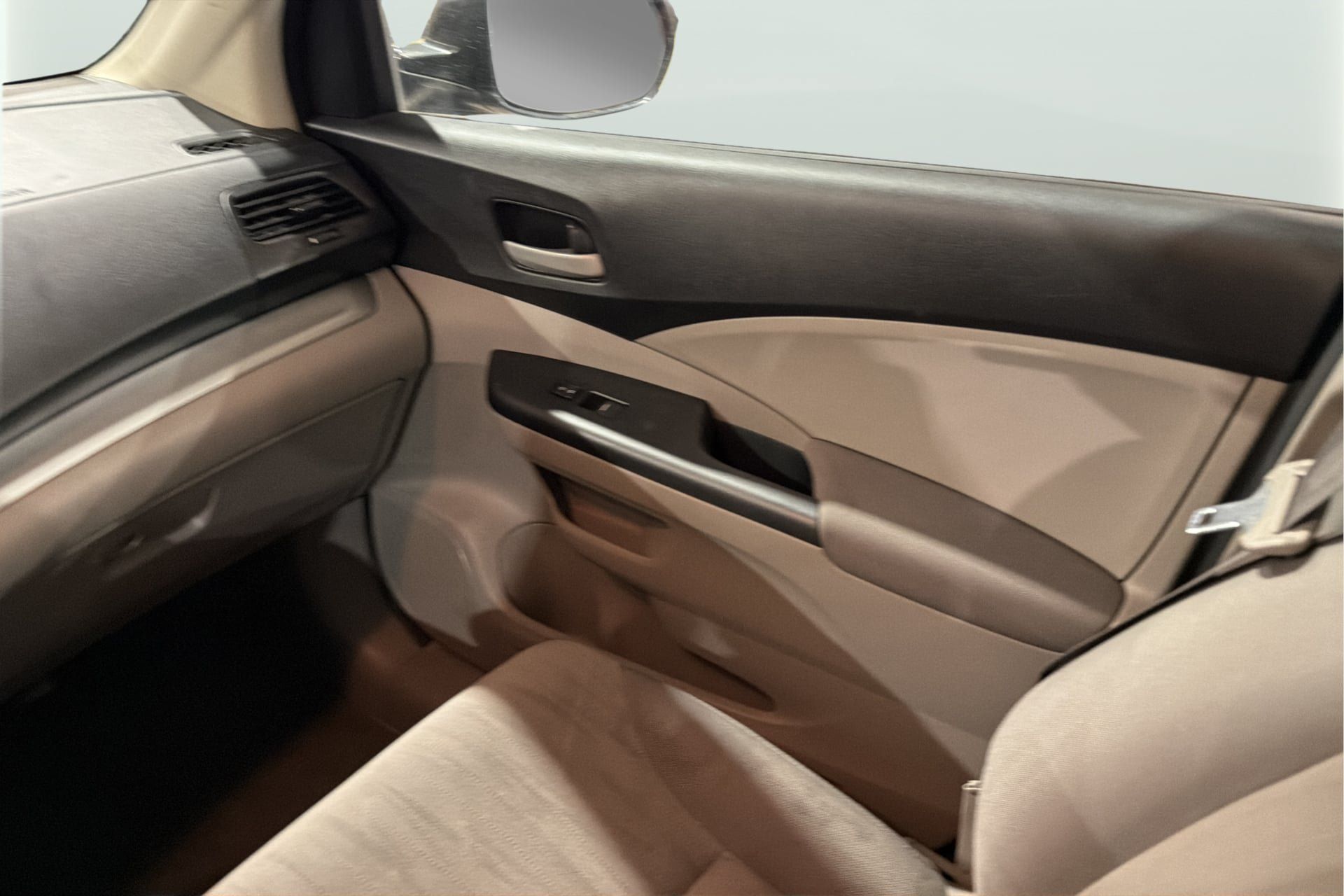 Used 2014 Honda CR-V LX image 17