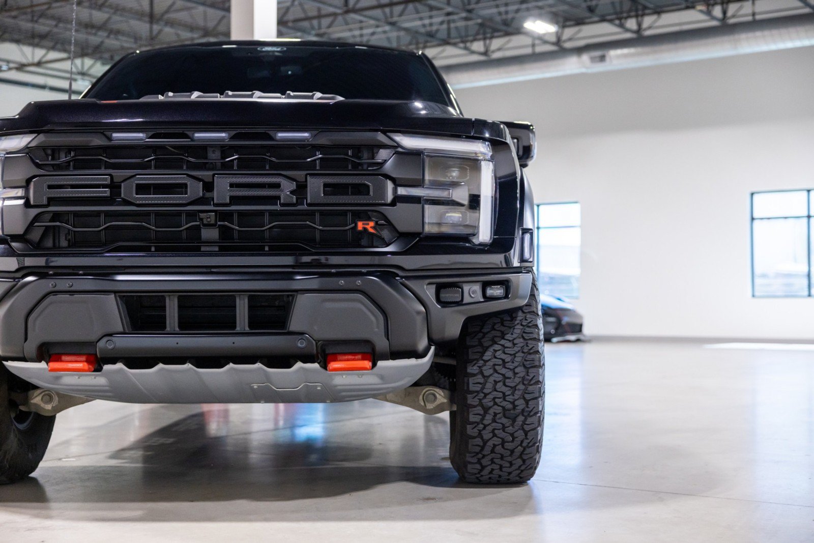 Used 2025 Ford F150 Raptor w/ Equipment Group 803A Raptor R AWD/4WD image 21