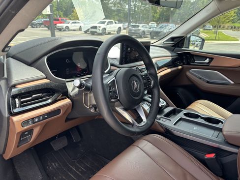 Used 2026 Acura MDX FWD w/ Technology Package image 17