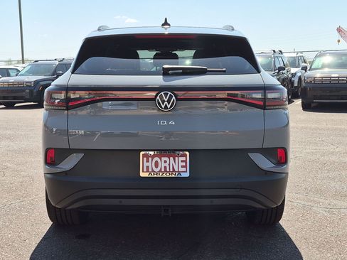 Used 2022 Volkswagen ID.4 Pro S AWD/4WD image 6