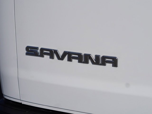 Used 2025 GMC Savana 2500 w/ Driver Convenience Package RWD image 9