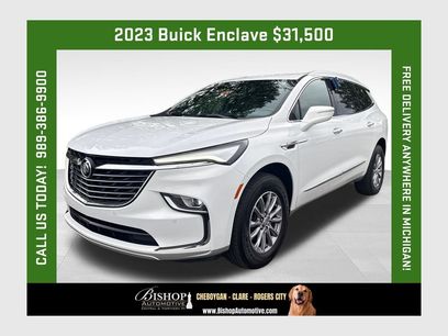 Used 2023 Buick Enclave Essence w/ LPO, Floor Liner Package