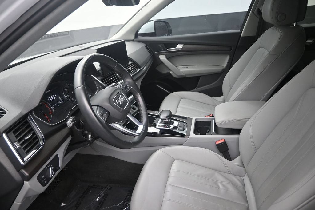 Used 2022 Audi Q5 2.0T Premium AWD/4WD image 11