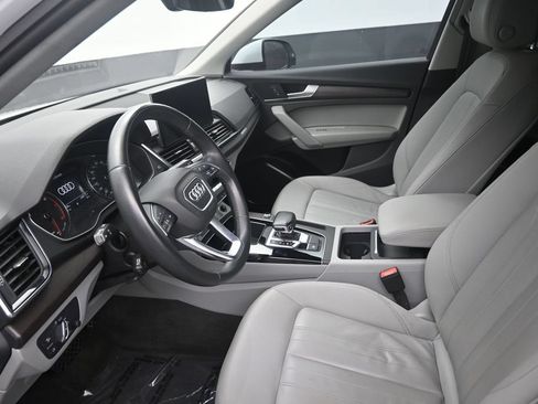 Used 2022 Audi Q5 2.0T Premium AWD/4WD image 11