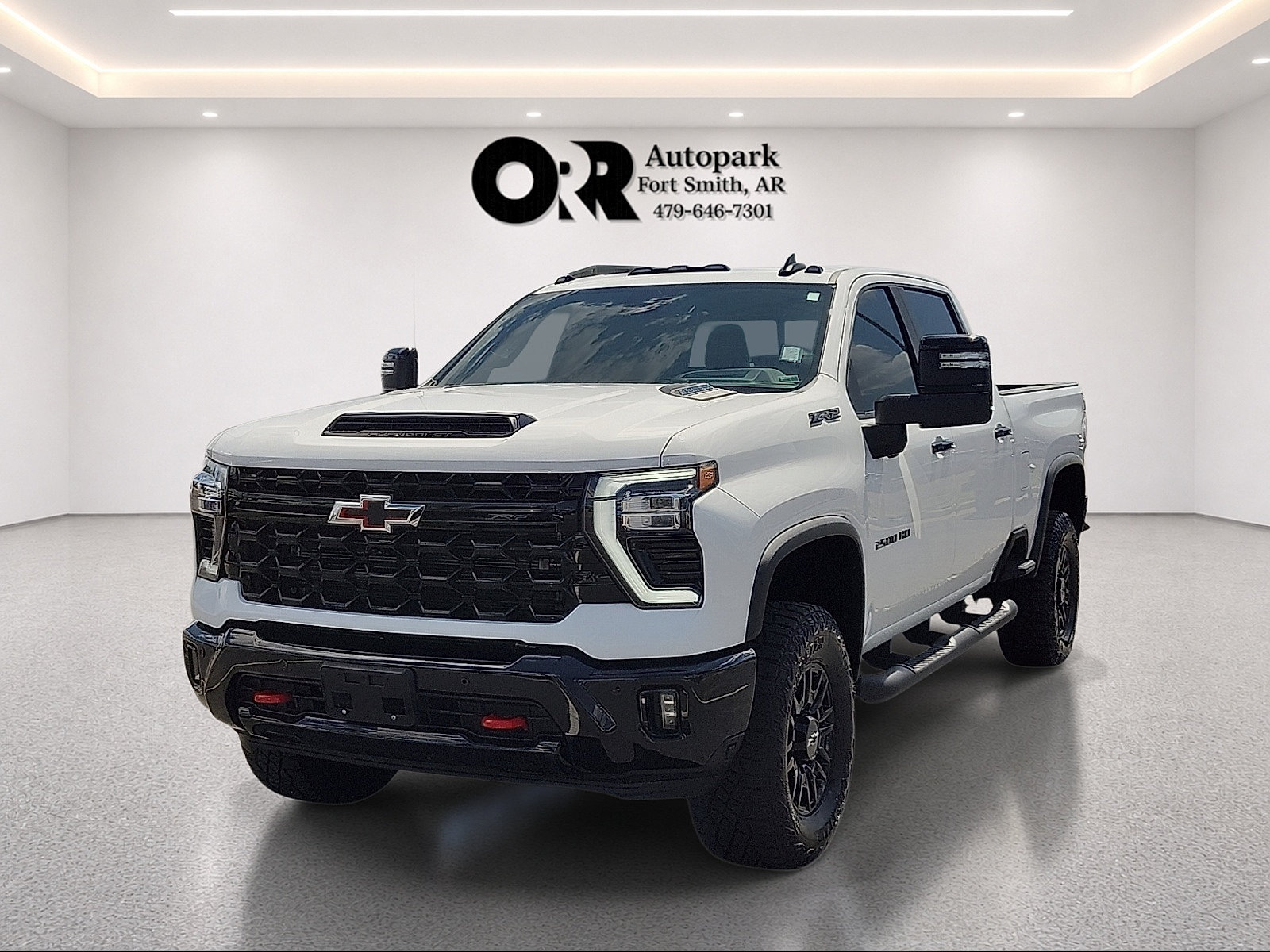 Used 2026 Chevrolet Silverado 2500 ZR2 AWD/4WD image 2