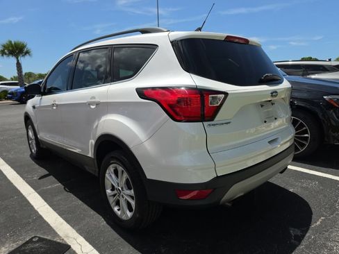 Used 2019 Ford Escape SEL FWD image 13