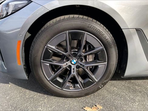 Used 2025 BMW i4 eDrive40 w/ Premium Package image 12