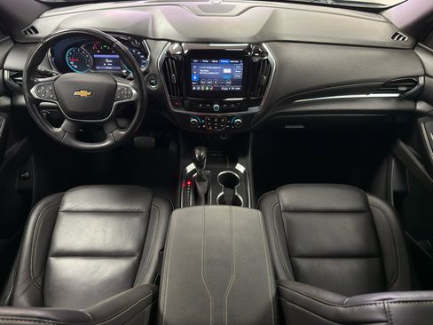 Used 2022 Chevrolet Traverse LT w/ LPO, Floor Liner Package image 30