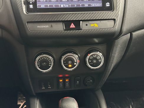 Used 2019 Mitsubishi Outlander Sport LE image 17