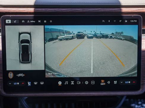 Used 2023 Rivian R1T Adventure AWD/4WD image 23