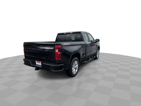 Certified 2022 Chevrolet Silverado 1500 Custom w/ LPO, Dark Essentials Package image 8
