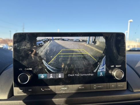 Used 2025 Honda Pilot Sport image 20