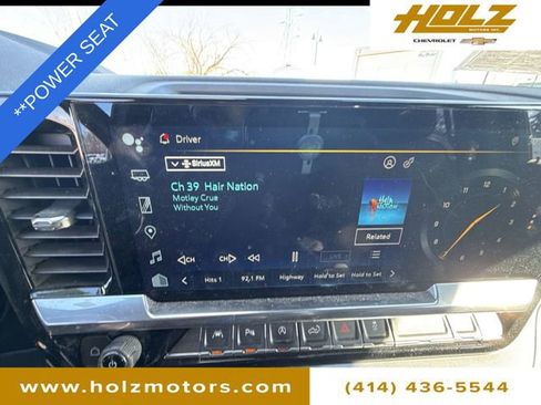 Certified 2023 Chevrolet Silverado 1500 High Country w/ Technology Package image 14