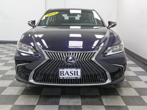 Used 2019 Lexus ES 350 image 3