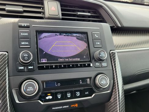 Used 2019 Honda Civic Sport image 10