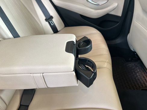 Used 2022 Mercedes-Benz E 350 4MATIC Sedan image 35