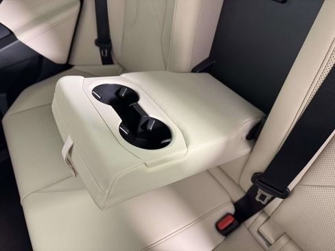 Used 2025 BMW X3 xDrive30i w/ Convenience Package AWD/4WD image 32