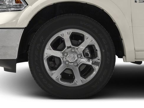 Used 2016 RAM 1500 Laramie w/ Convenience Group AWD/4WD image 14