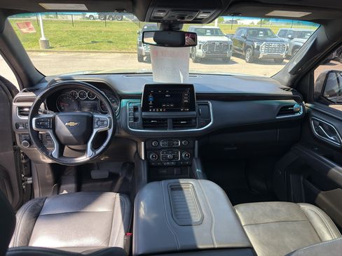 Used 2021 Chevrolet Tahoe LT w/ LT Signature Package AWD/4WD image 16