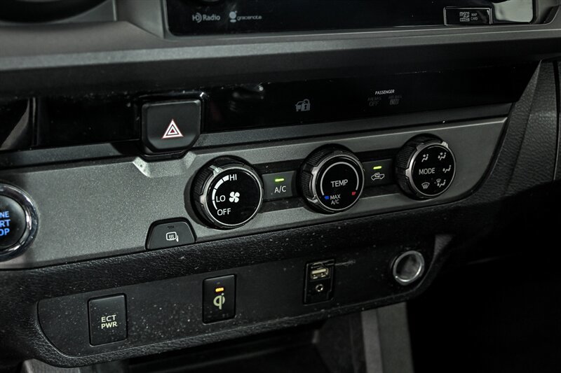 Used 2016 Toyota Tacoma TRD Sport w/ Towing Package RWD image 24