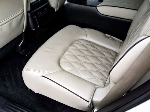 Used 2023 Nissan Armada Platinum w/ Captain's Chairs Package image 28