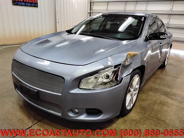 Used 2011 Nissan Maxima 3.5 SV w/ Monitor Pkg FWD image 1