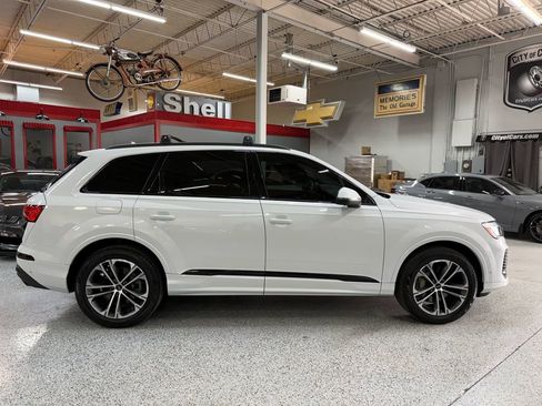 Used 2025 Audi Q7 2.0T Premium Plus w/ Premium Plus Package AWD/4WD image 6