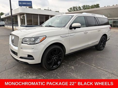 Used 2024 Lincoln Navigator L Reserve AWD/4WD image 1