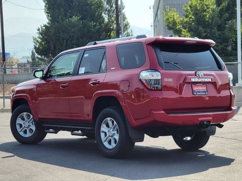 Used 2023 Toyota 4Runner SR5 AWD/4WD image 14