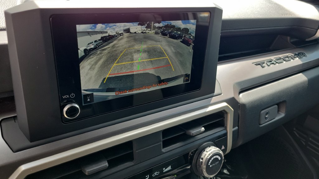 Used 2024 Toyota Tacoma SR5 RWD image 18