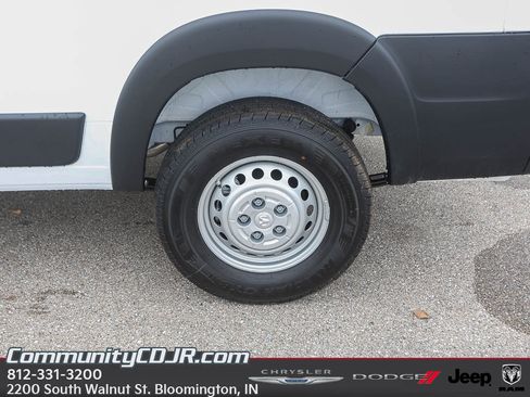 New 2026 RAM ProMaster 2500 w/ Convenience Group image 4