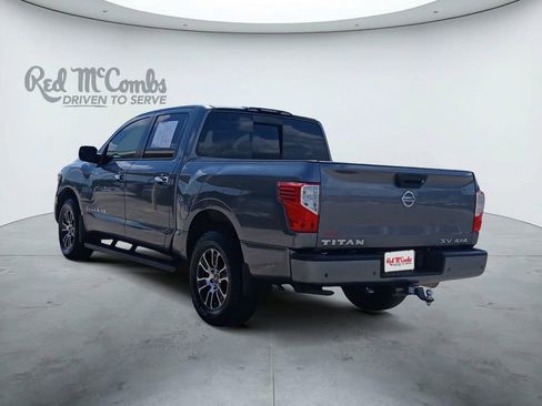 Used 2020 Nissan Titan SV w/ SV Convenience Package AWD/4WD image 3
