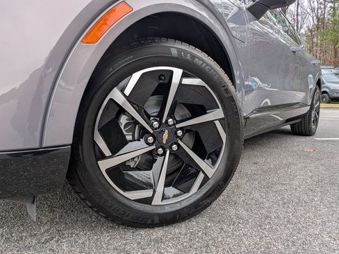 Used 2025 Chevrolet Equinox EV LT w/ Convenience Package image 33