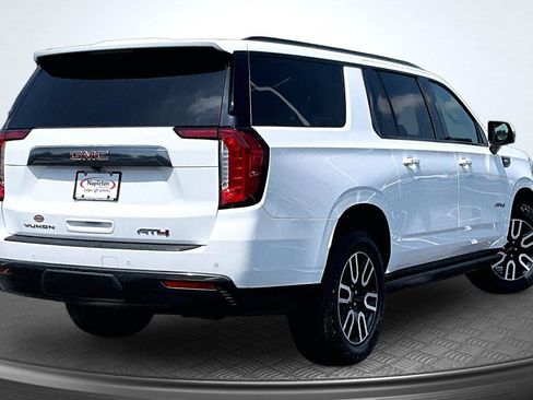 Used 2023 GMC Yukon XL AT4 w/ Technology Package AWD/4WD image 2
